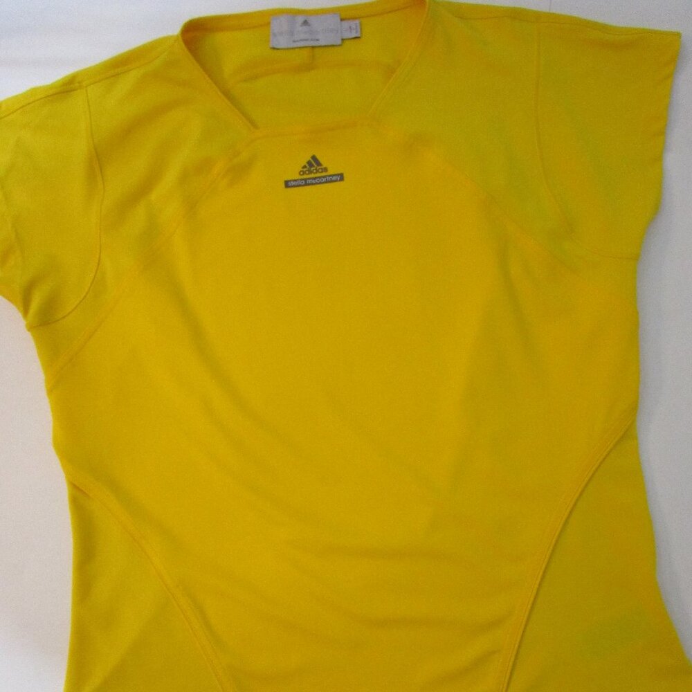 Barricade Top Hot Yellow Curvy Athletic Sports Gym